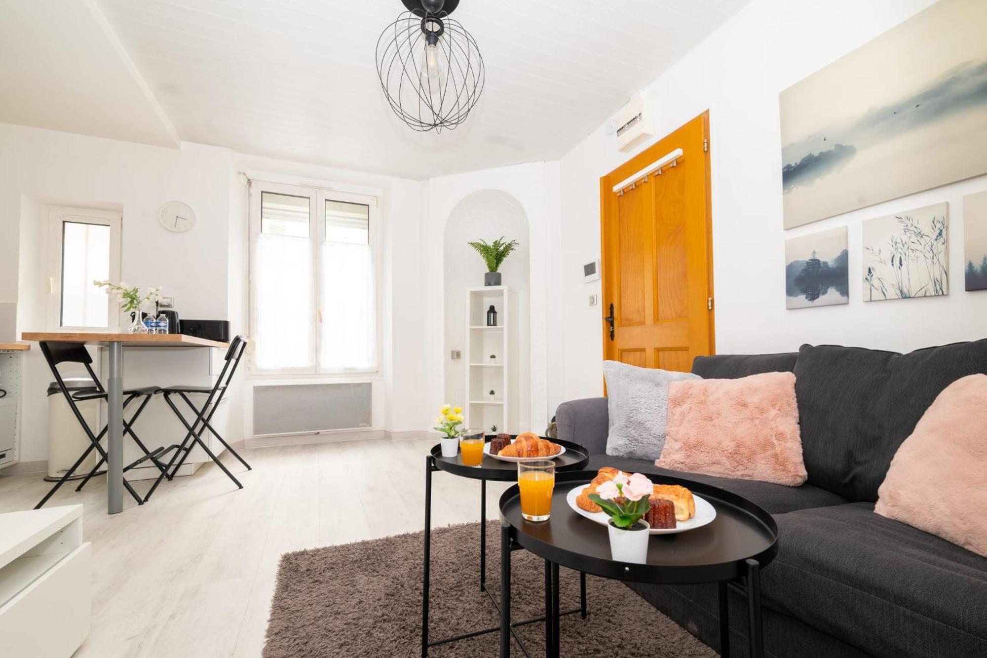 Magnifique Appart Centre Ville Gare Renove 2 Pers Châlons-en-Champagne Εξωτερικό φωτογραφία